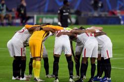 开云平台-塞维利亚主场击败维拉利尔，豪取三分