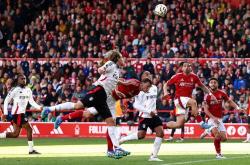 开云体育-狼队客场逼平布莱顿，保持不败势头的简单介绍