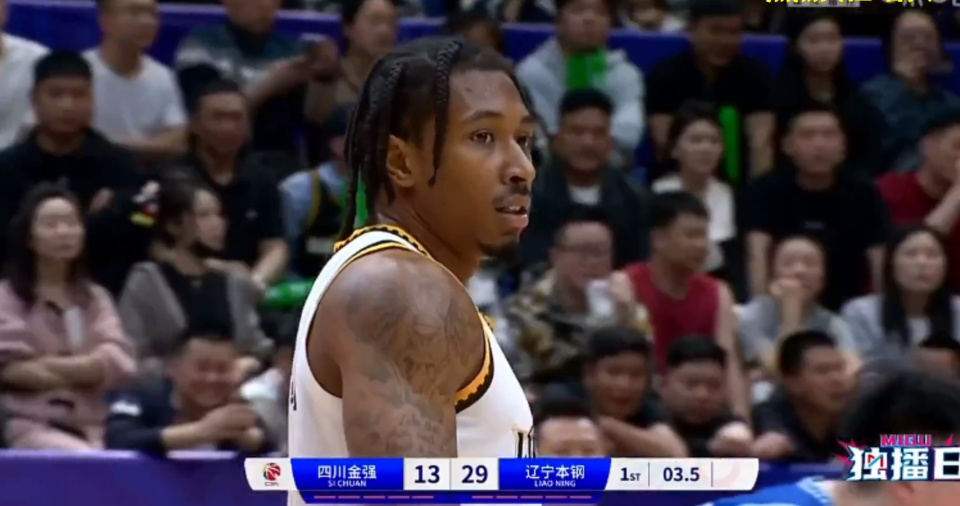 弗鲁尔图特客场大胜，队员表现抢眼的简单介绍