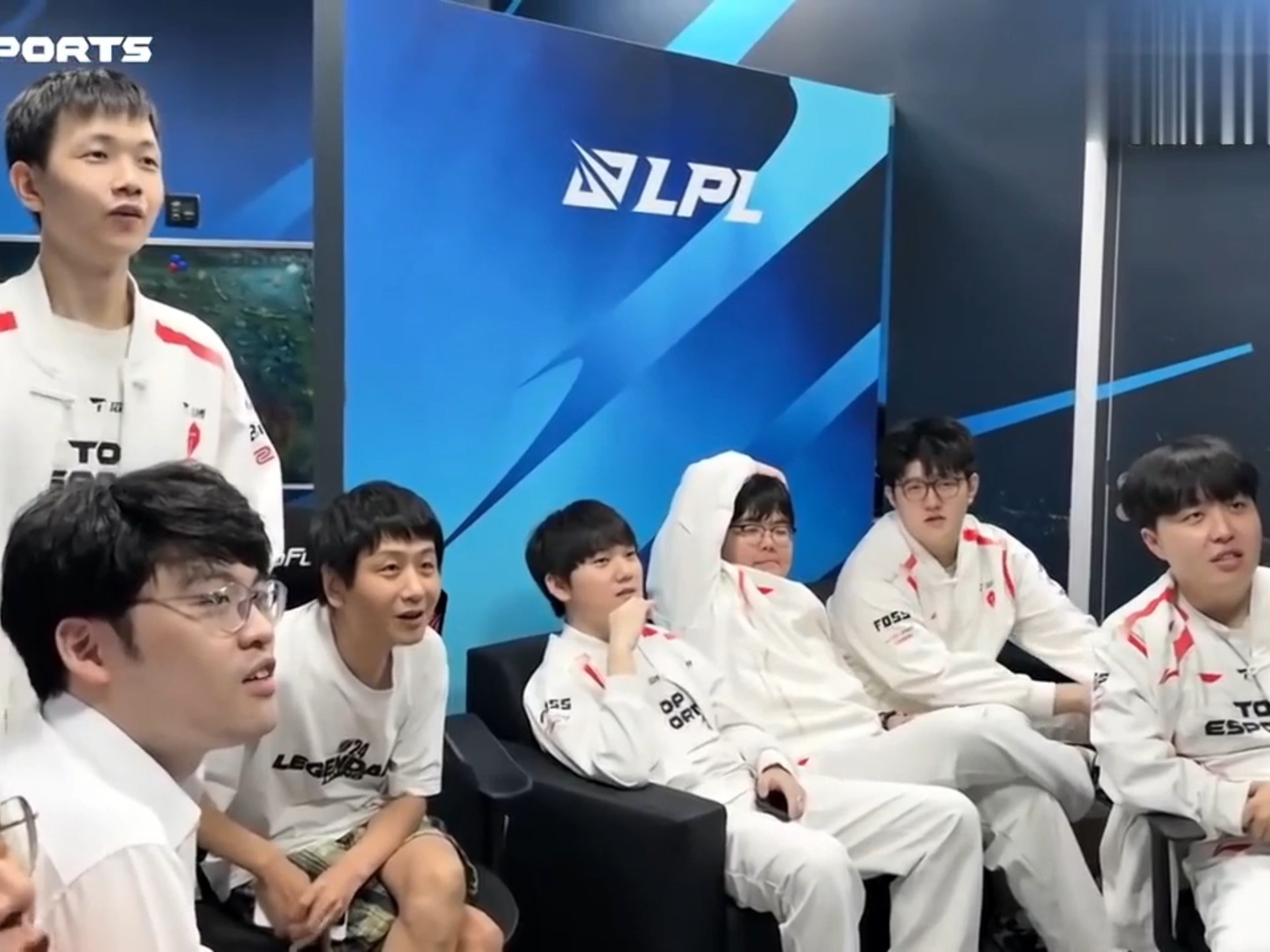 TES绝杀WBG，369开启传奇时刻淘汰赛2:1（北京）