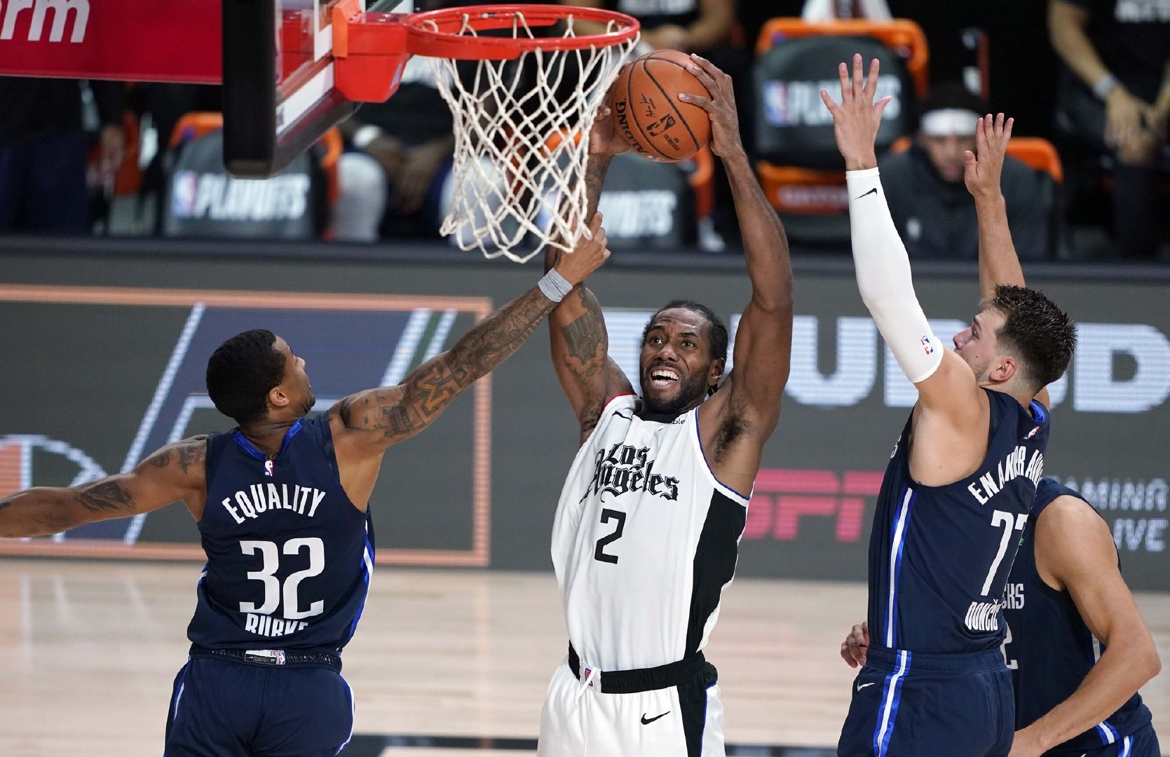 韩国篮球联赛季后赛半决赛过后,浦项制铁队成功晋级 韩国篮球联赛季后赛半决赛过后,浦项制铁队成功晋级