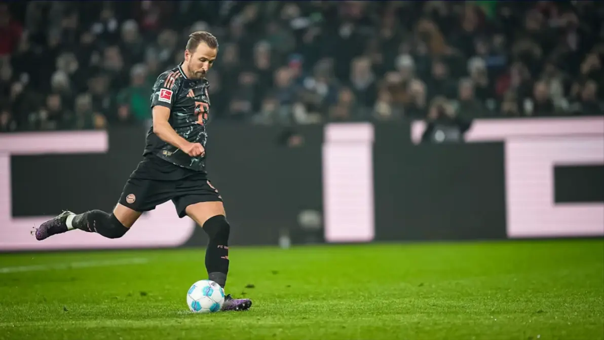 关于门兴格拉德巴赫主场击败斯图加特，保持主场不败的信息