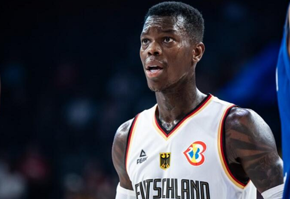 德国队鏖战中国队,黄鸭组合刷新纪录的简单介绍 德国队鏖战中国队,黄鸭组合刷新纪录的简单介绍